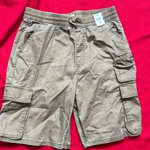 NWT khaki Abercrombie and fitch shorts